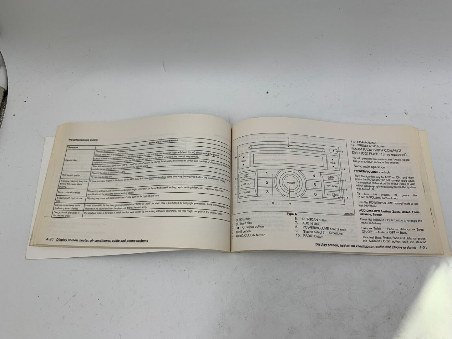 2007 Nissan Sentra Owners Manual OEM E01B11028