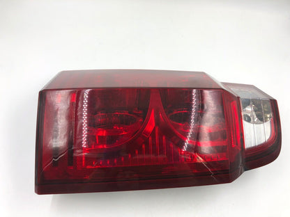 2006-2010 Jeep Commander Passenger Side Tail Light Taillight OEM E02B03058