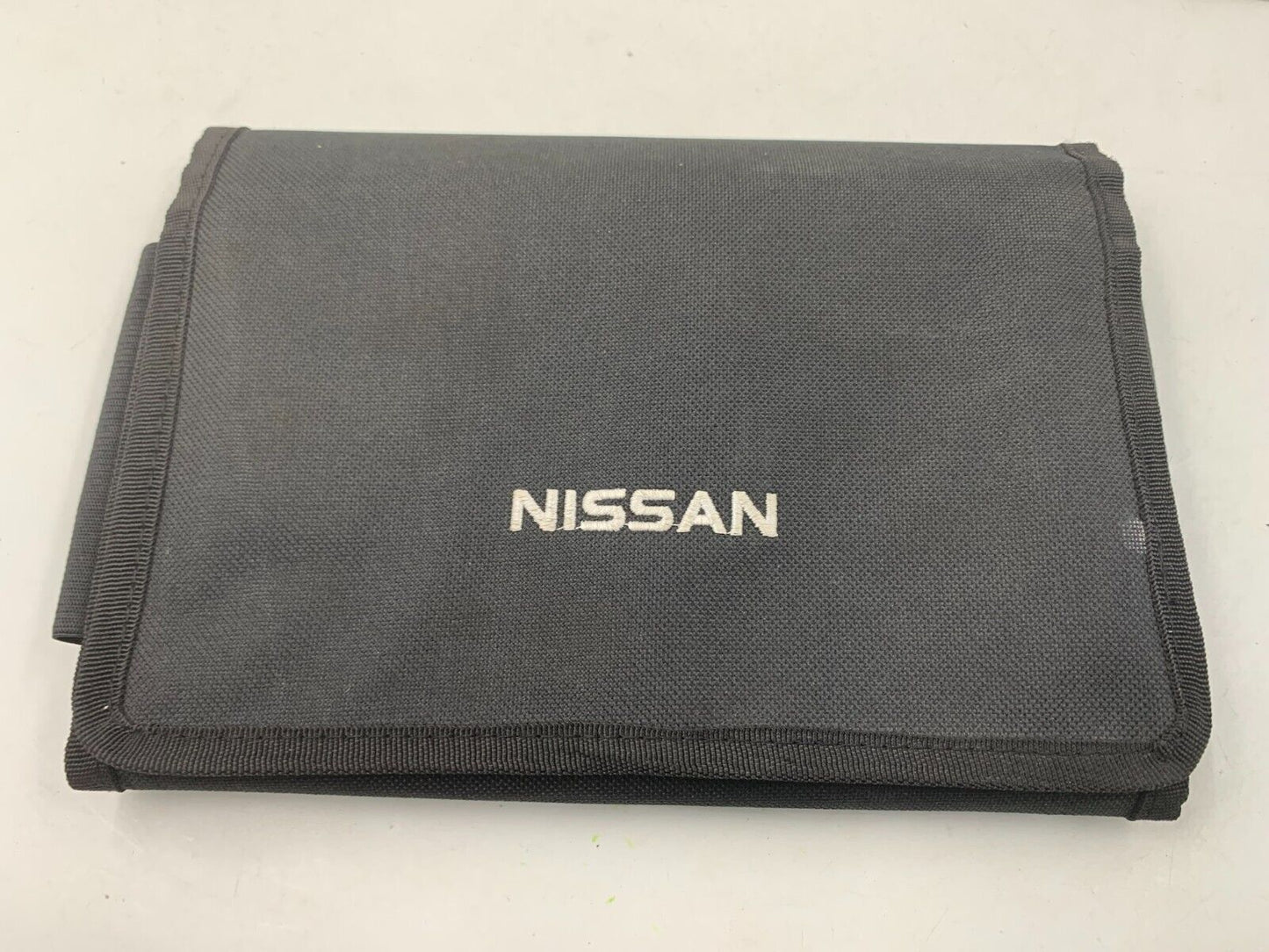 2016 Nissan Sentra Owners Manual Handbook Set with Case OEM B02B68010