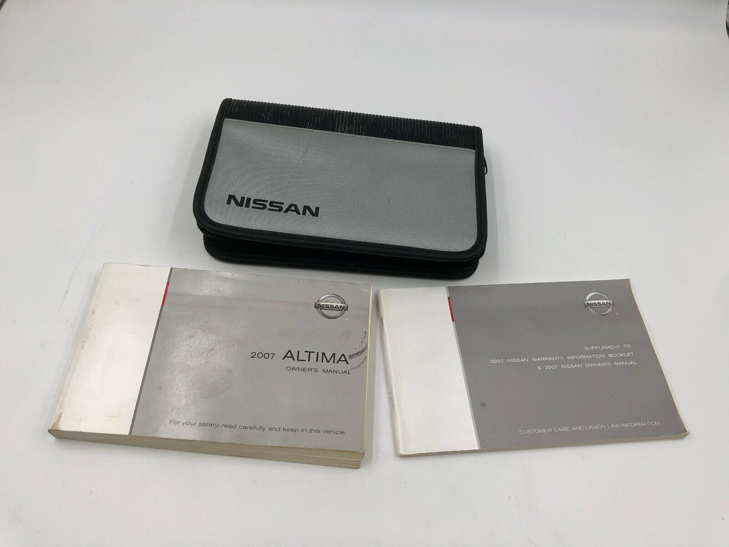 2007 Nissan Altima Owners Manual Set with Case OEM C02B19028