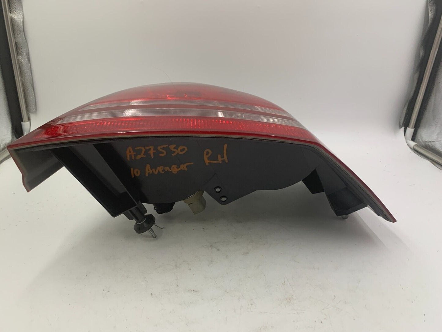 2008-2010 Dodge Avenger Passenger Side Tail Light Taillight OEM C02B19030