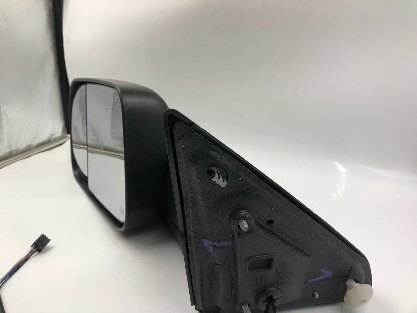 2008-2012 Dodge Ram 1500 Driver Side View Power Door Mirror Black OEM C01B46026