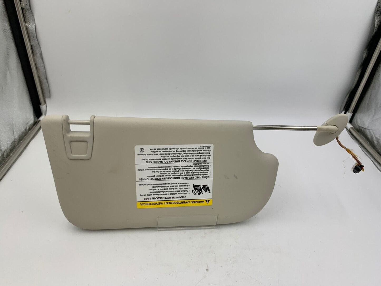 2013-2018 Ford Focus Driver Sun Visor Sunvisor Illumination Ivory OEM B01B63002