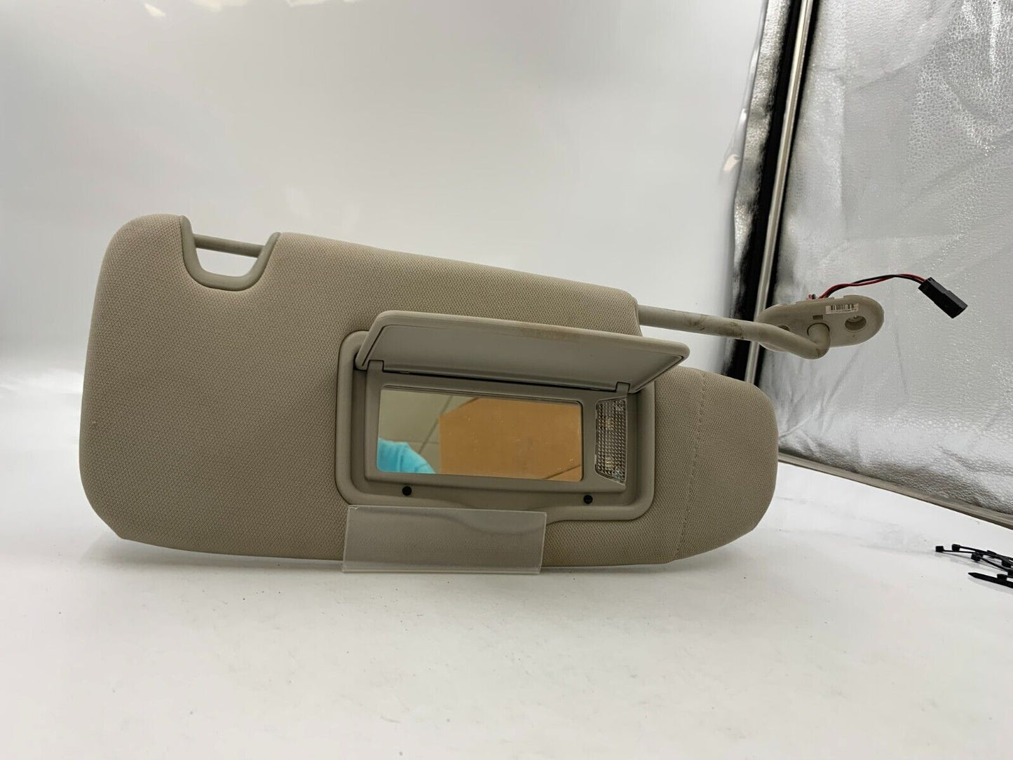 2007-2009 Lincoln MKZ Passenger Sun Visor Sunvisor Beige Illuminated B02B69002