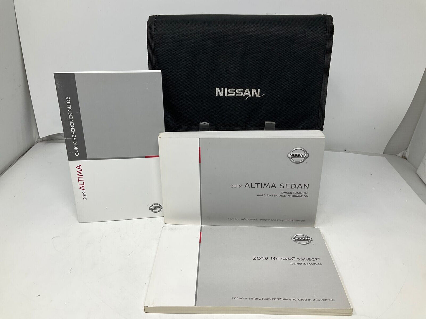 2019 Nissan Altima Sedan Owners Manual with Case OEM A03B57005