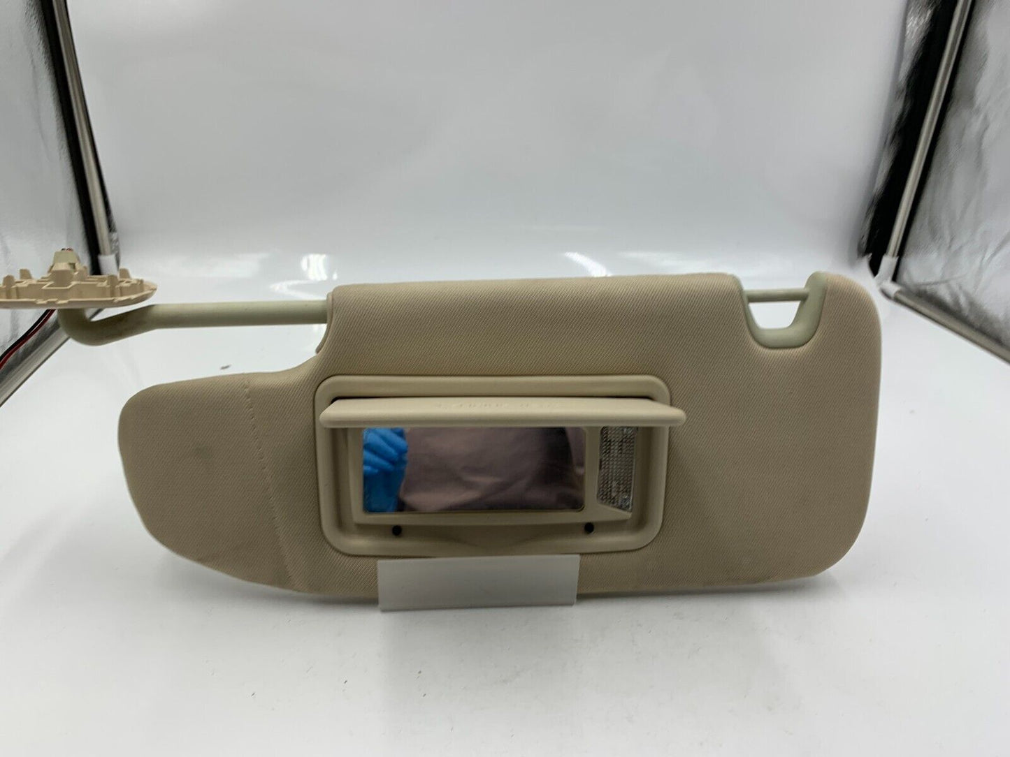 2007-2009 Lincoln MKZ Driver Sunvisor Sun Visor Illuminated Gray OEM A03B60003