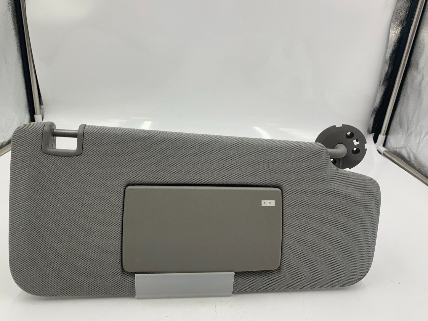 2017-2020 Chevrolet Trax Passenger Sun Visor Sunvisor Gray OEM A03B63006