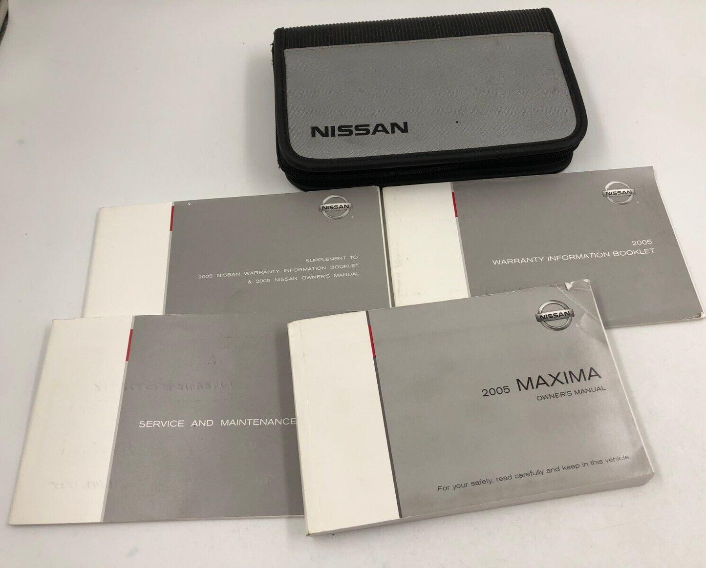 2005 Nissan Maxima Owners Manual Set with Case OEM B02B57004