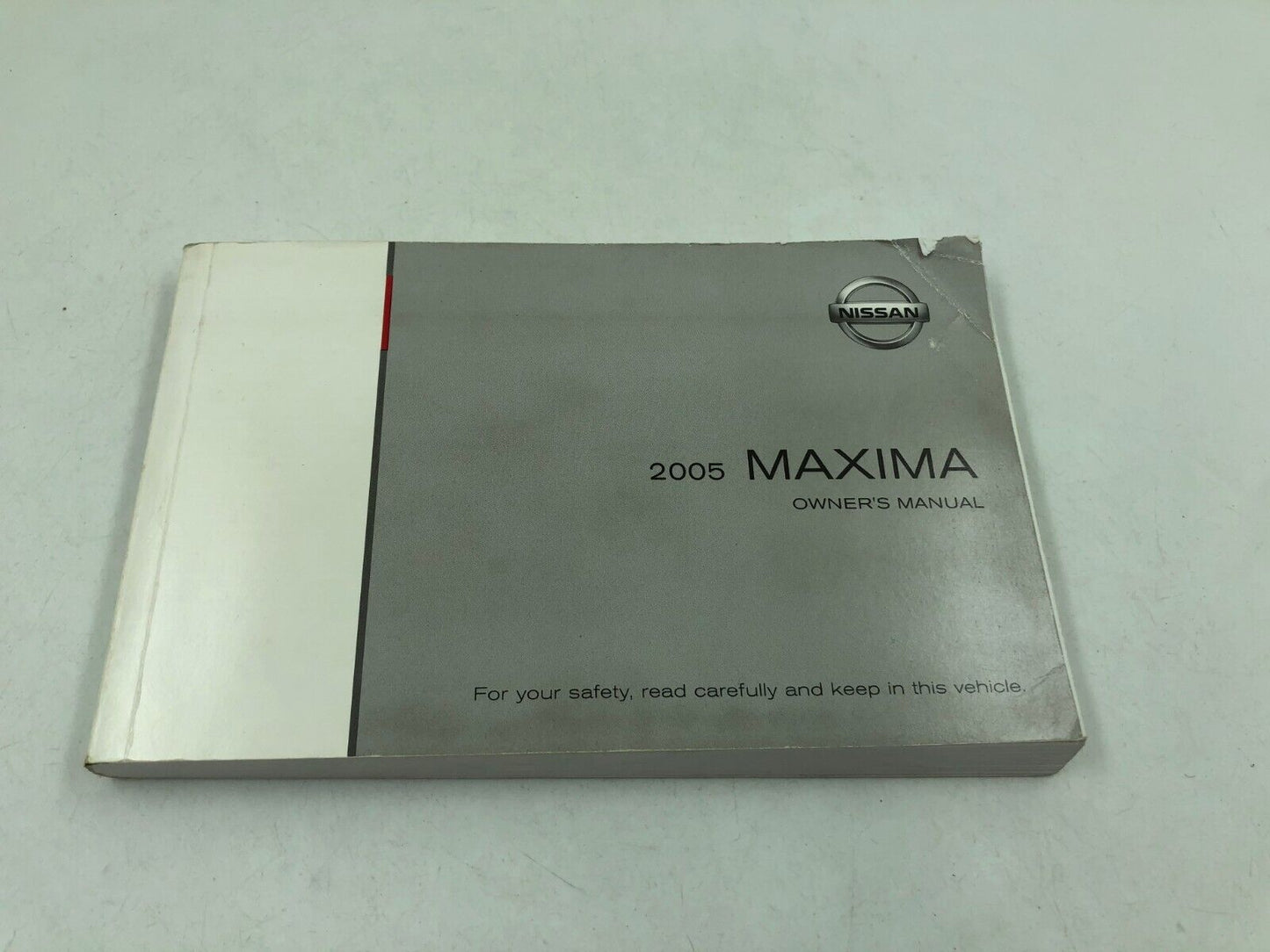 2005 Nissan Maxima Owners Manual Set with Case OEM B02B57004