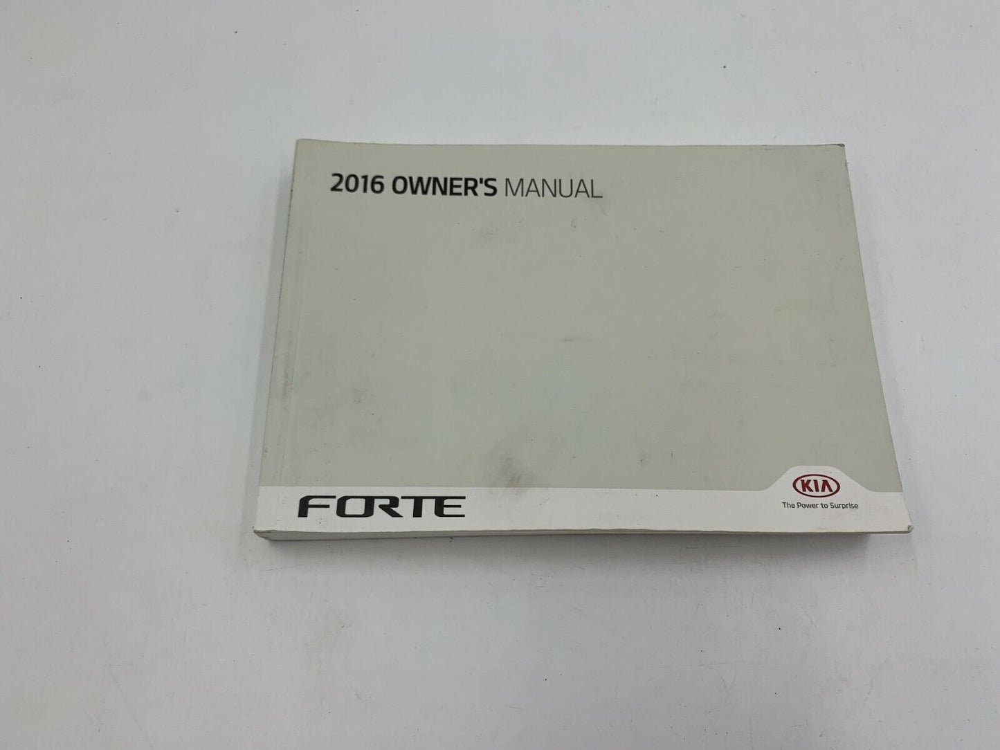 2016 Kia Forte Owners Manual Set with Case OEM B01B51036