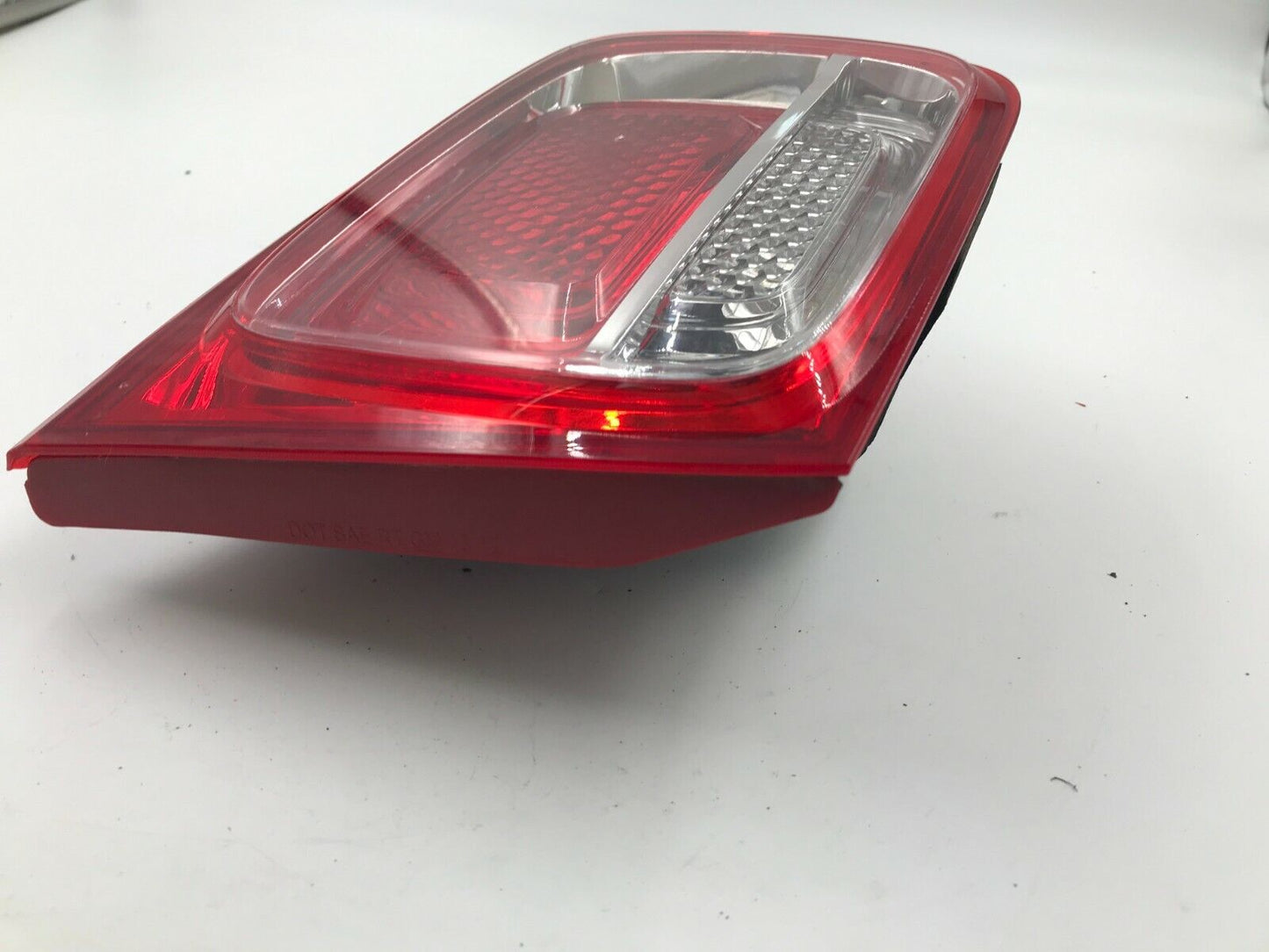 2013-2016 Chevrolet Malibu Driver Side Trunklid Tail Light OEM G03B27071