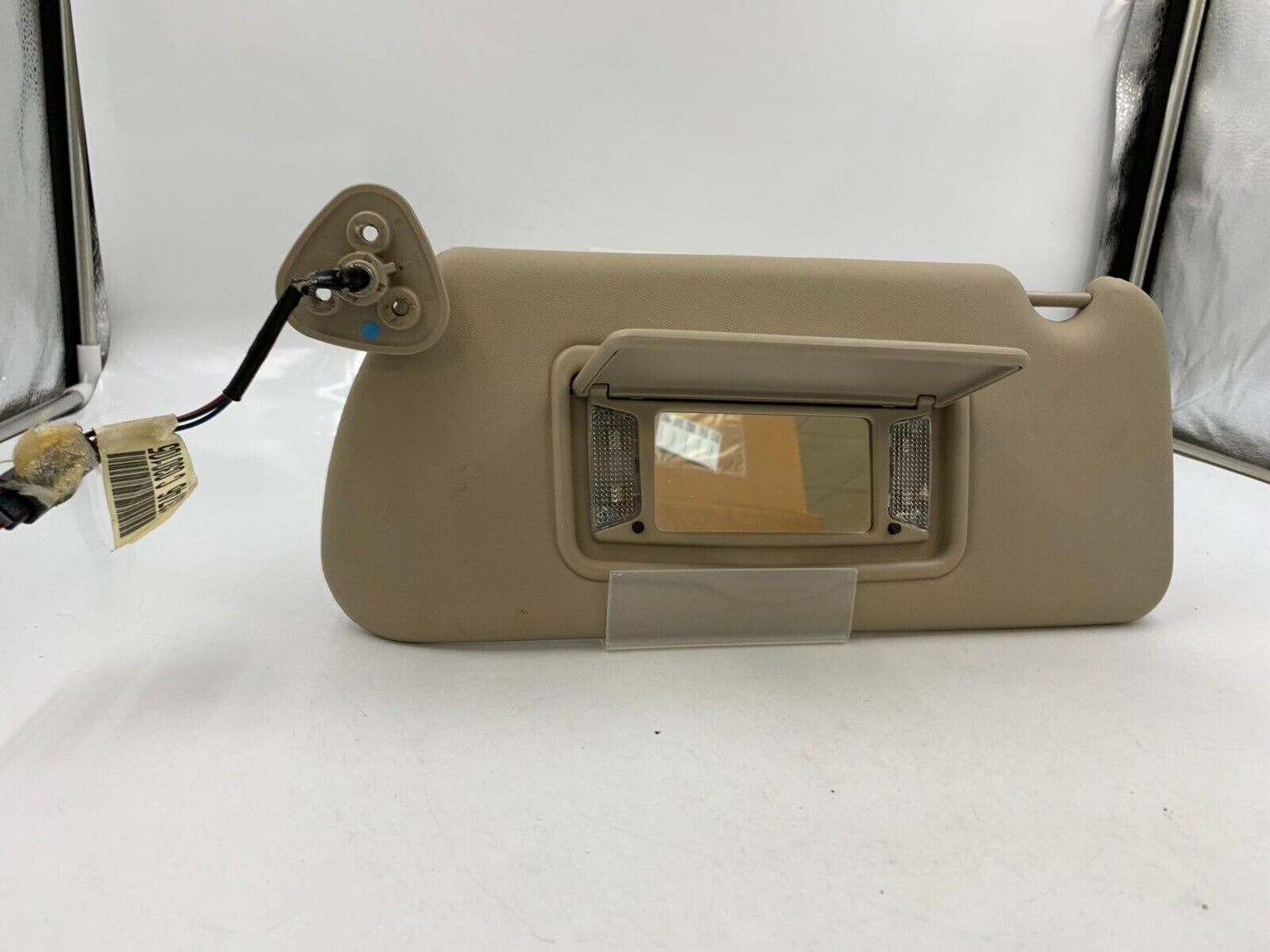 2004-2009 Cadillac SRX Driver Sun Visor Sunvisor Beige Illuminated OEM A04B70011