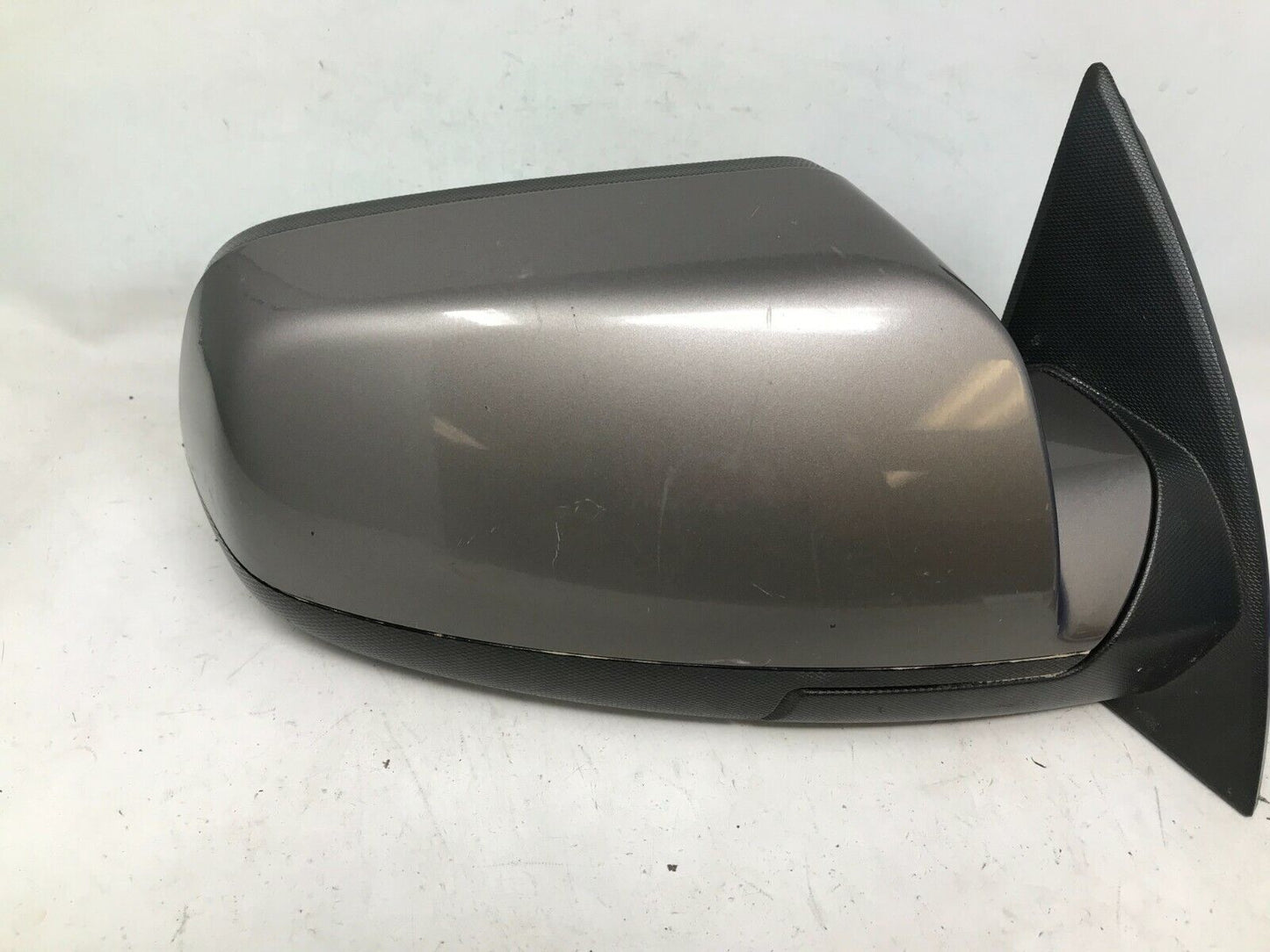 2010-2011 Chevrolet Equinox Passenger View Power Door Mirror Gray OEM A04B57003