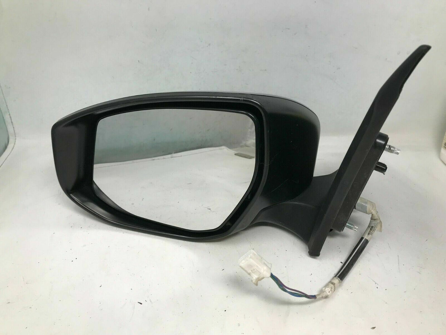 2013-2015 Nissan Sentra Driver Side Power Door Mirror Black OEM B03B36040