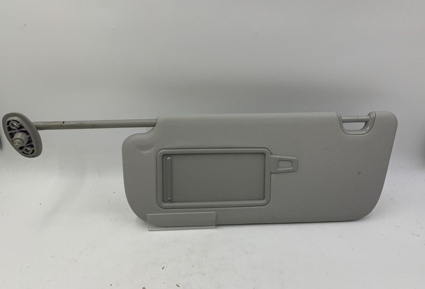 2014-2019 Kia Soul Driver Sun Visor Sunvisor Illuminated Gray OEM C02B12068