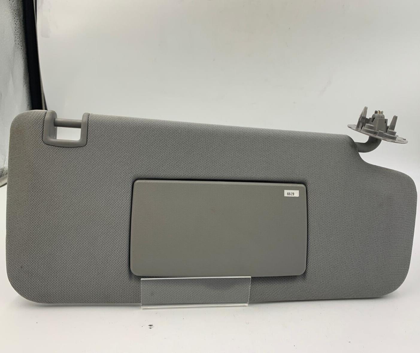 2017-2021 Chevrolet Trax Passenger Sun Visor Sunvisor Gray OEM C01B06030