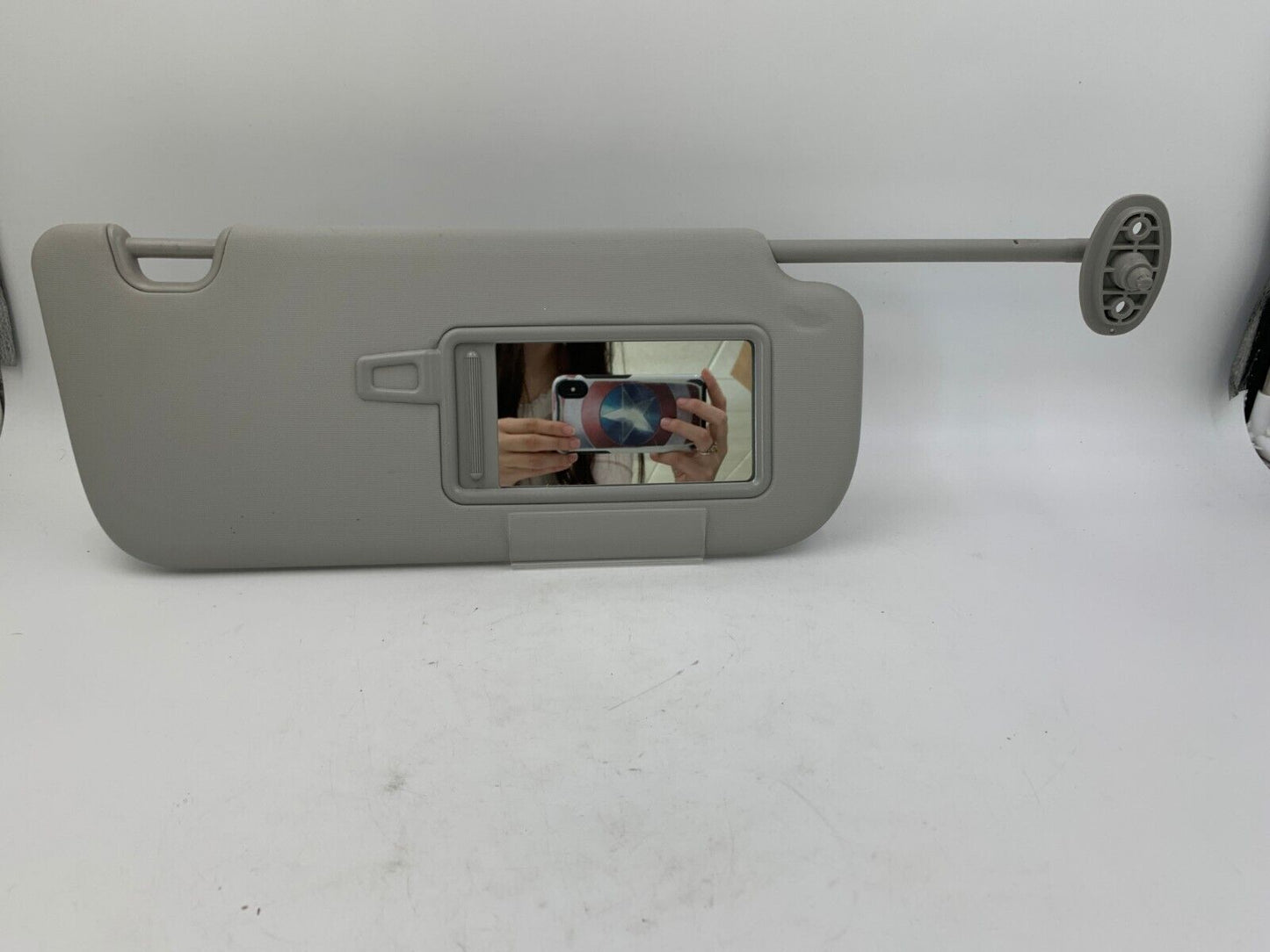 2014-2019 Kia Soul Passenger Sun Visor Sunvisor Gray OEM B04B09050