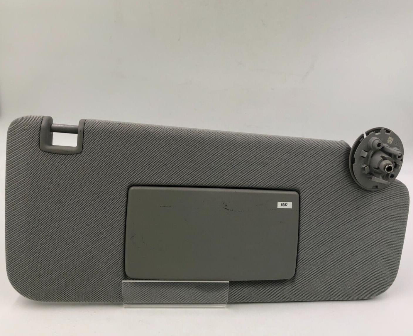 2017-2021 Chevrolet Trax Passenger Sun Visor Sunvisor Gray OEM A04B670005