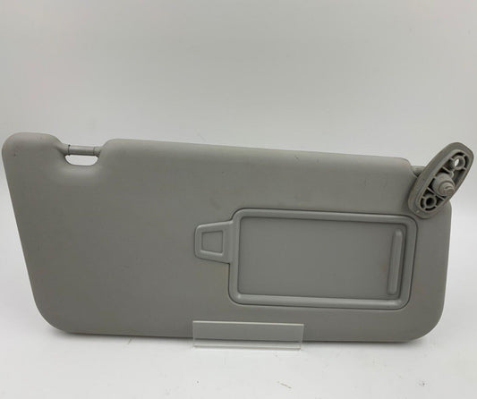 2020-2021 Kia Soul Passenger Sun Visor Sunvisor Gray Illuminated OEM B03B67004