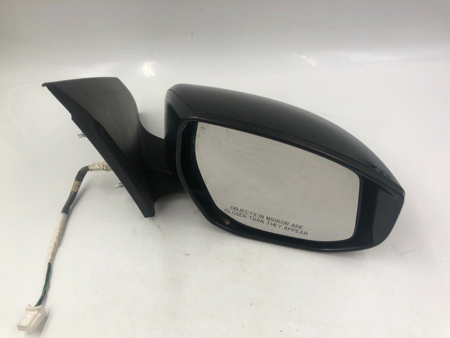 2016-2019 Nissan Sentra Passenger Side View Power Door Mirror Black B03B62002