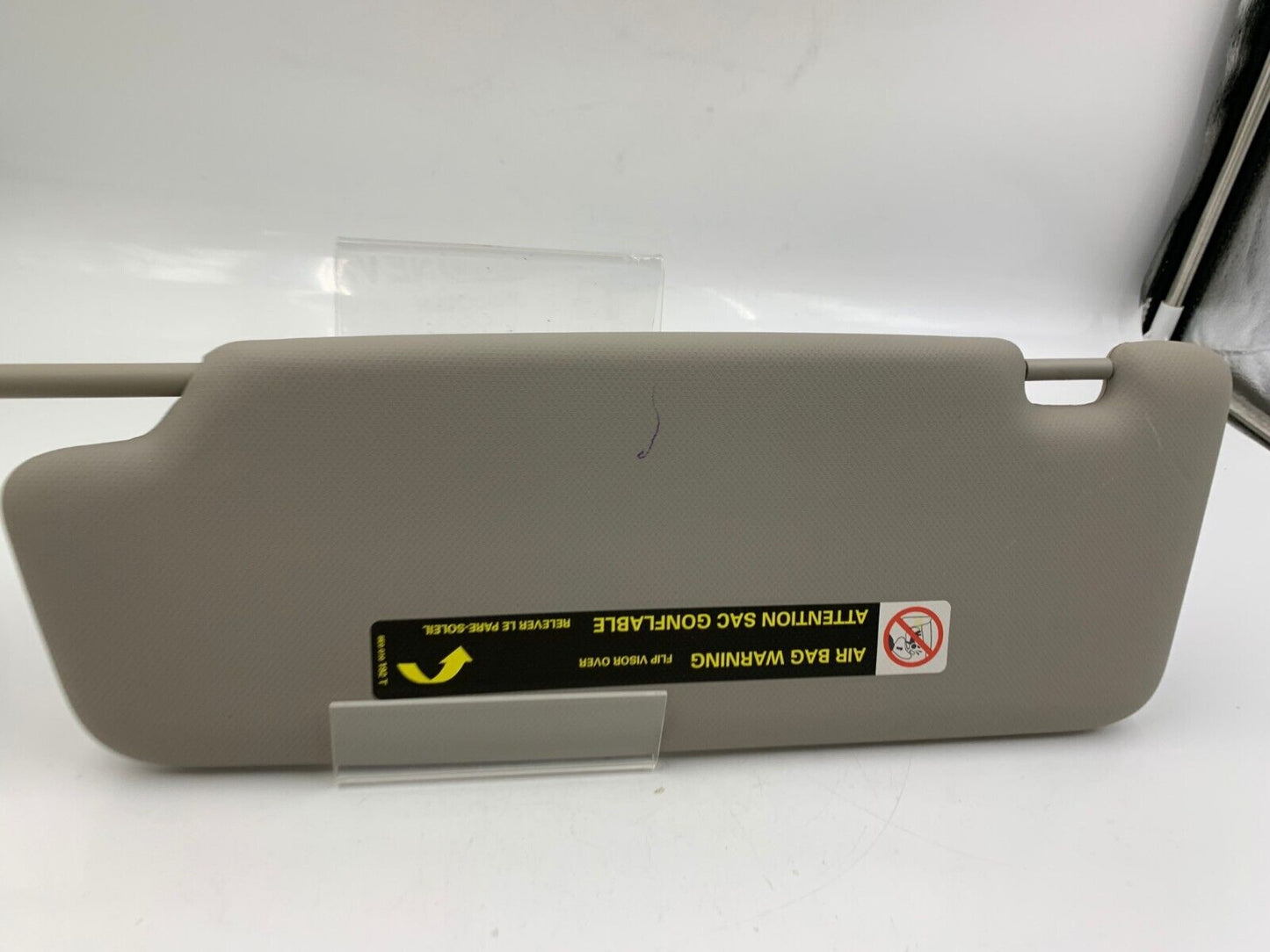 2009-2012 Audi A4 Passenger Sun Visor Sunvisor Gray Illuminated OEM B03B60004