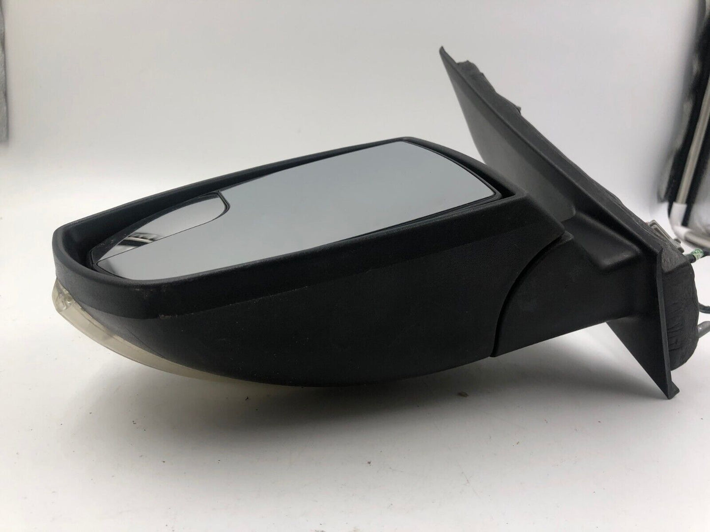 2013-2018 Ford C-MAX Driver Side View Power Door Mirror Silver OEM F02B01003