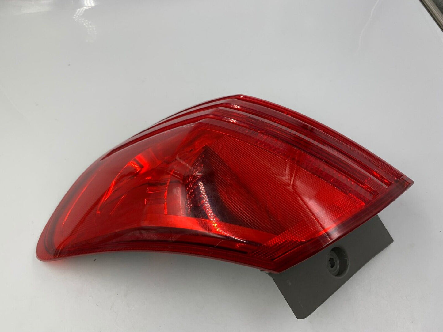 2008-2015 Nissan Rogue Passenger Side Tail Light Taillight OEM F02B11051