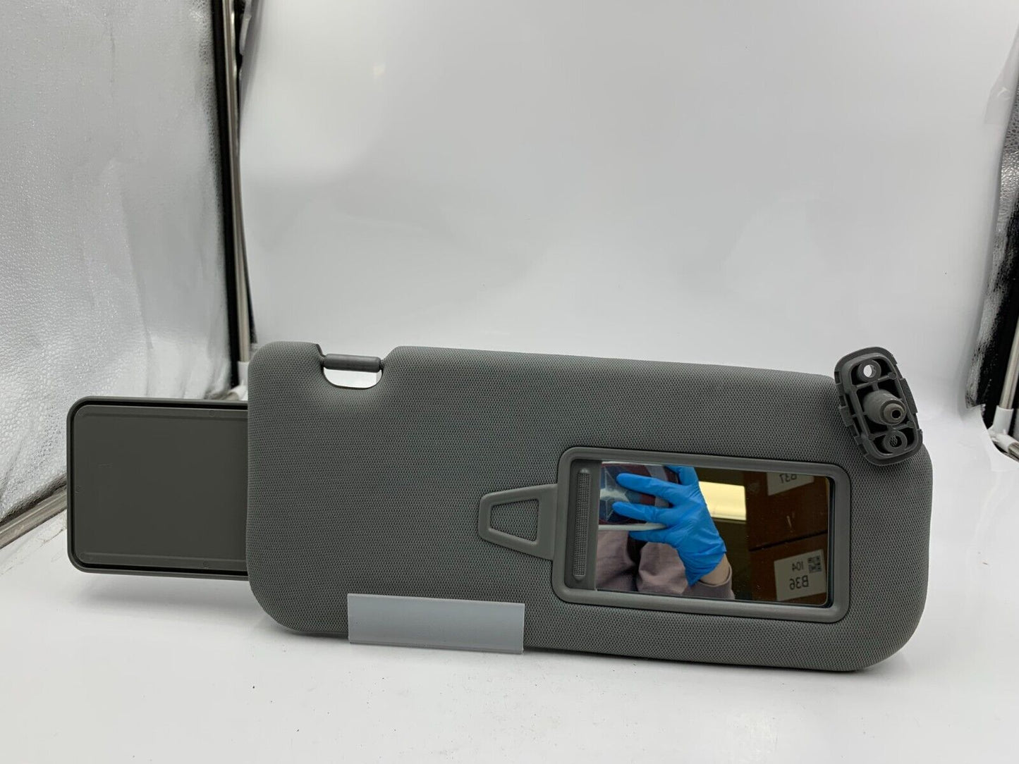 2011-2015 Kia Sorento Passenger Sun Visor Sunvisor Gray OEM A01B45038