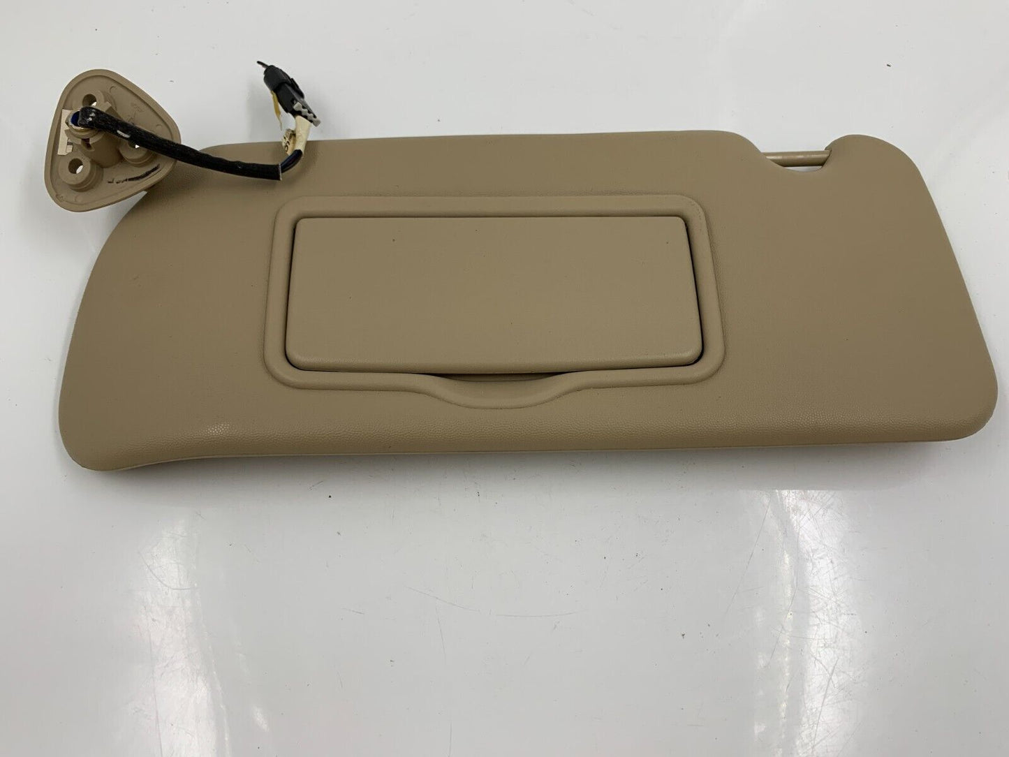 2007-2009 Cadillac SRX Driver Sun Visor Sunvisor Tan Illuminated OEM H01B13019