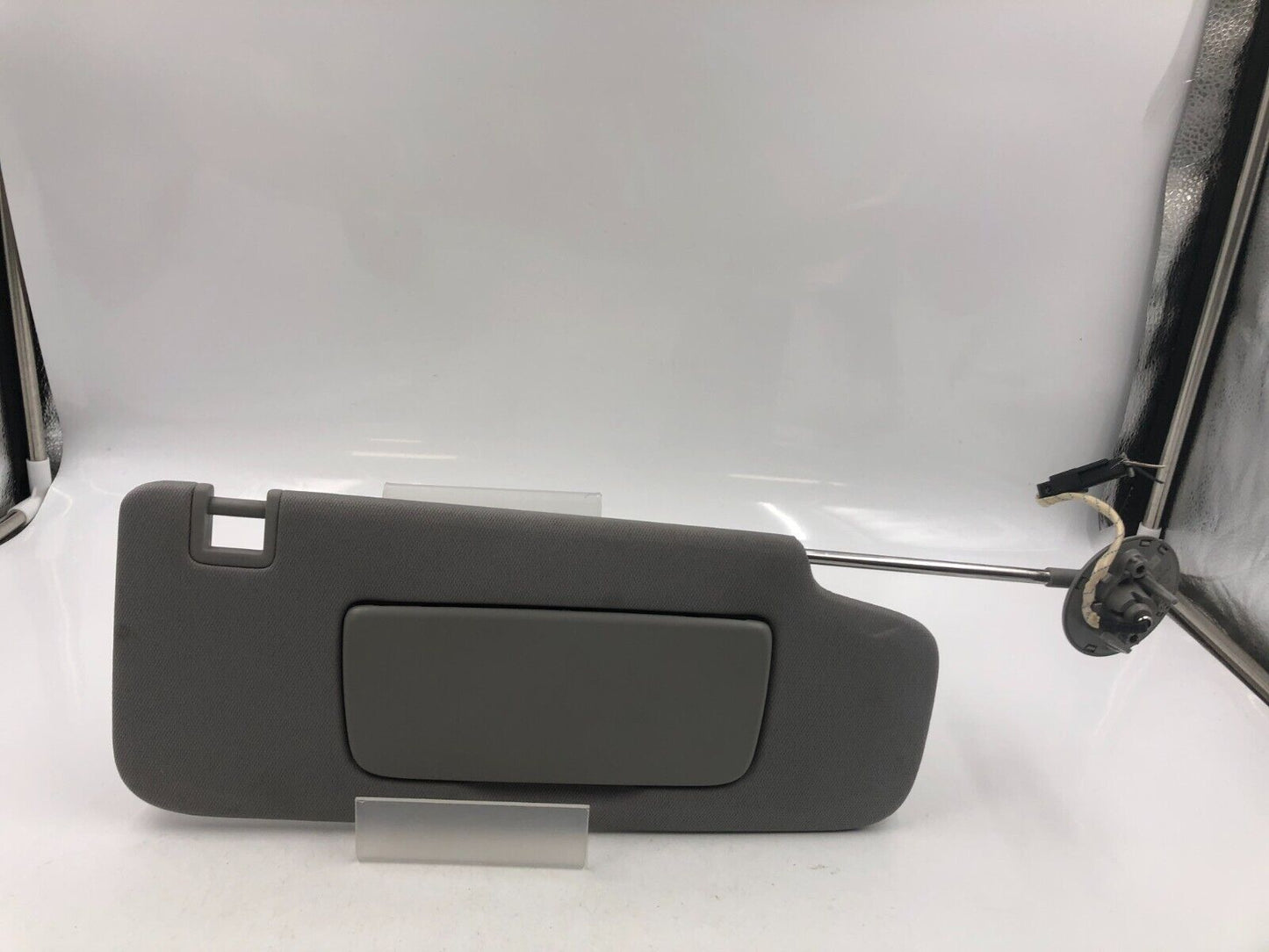 2018-2020 Chevrolet Equinox Passenger Sun Visor Sunvisor Gray OEM A01B51039