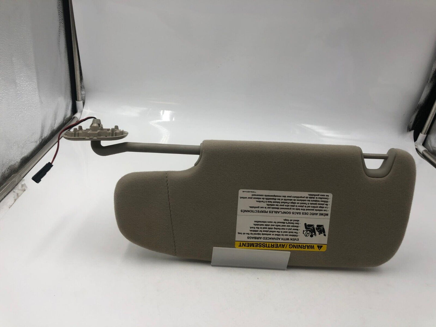 2006-2009 Ford Fusion Passenger Sun Visor Sunvisor Gray Illumination A02B54046