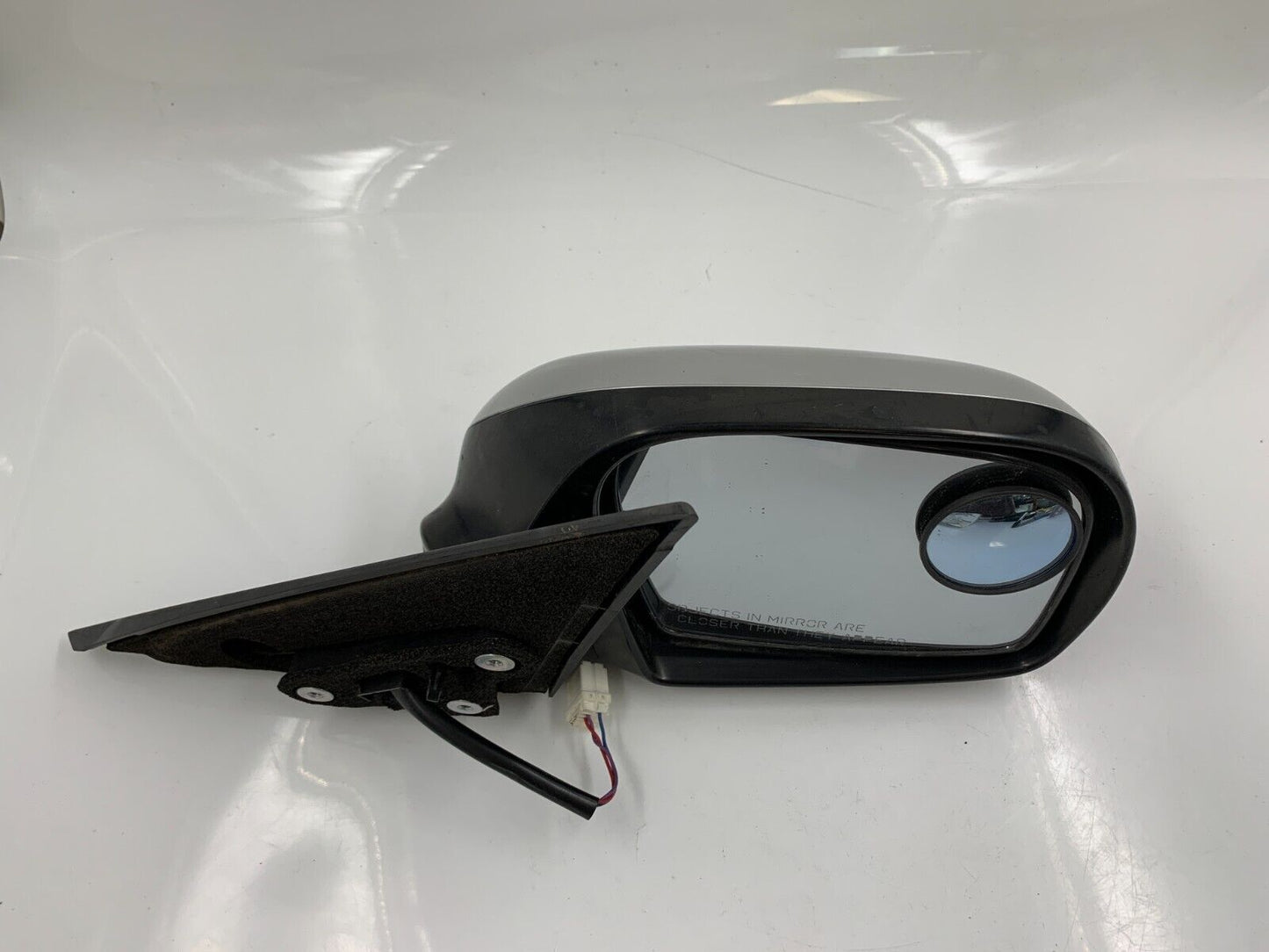 2008-2014 Subaru Impreza Passenger Side View Power Door Mirror Silver C04B14030