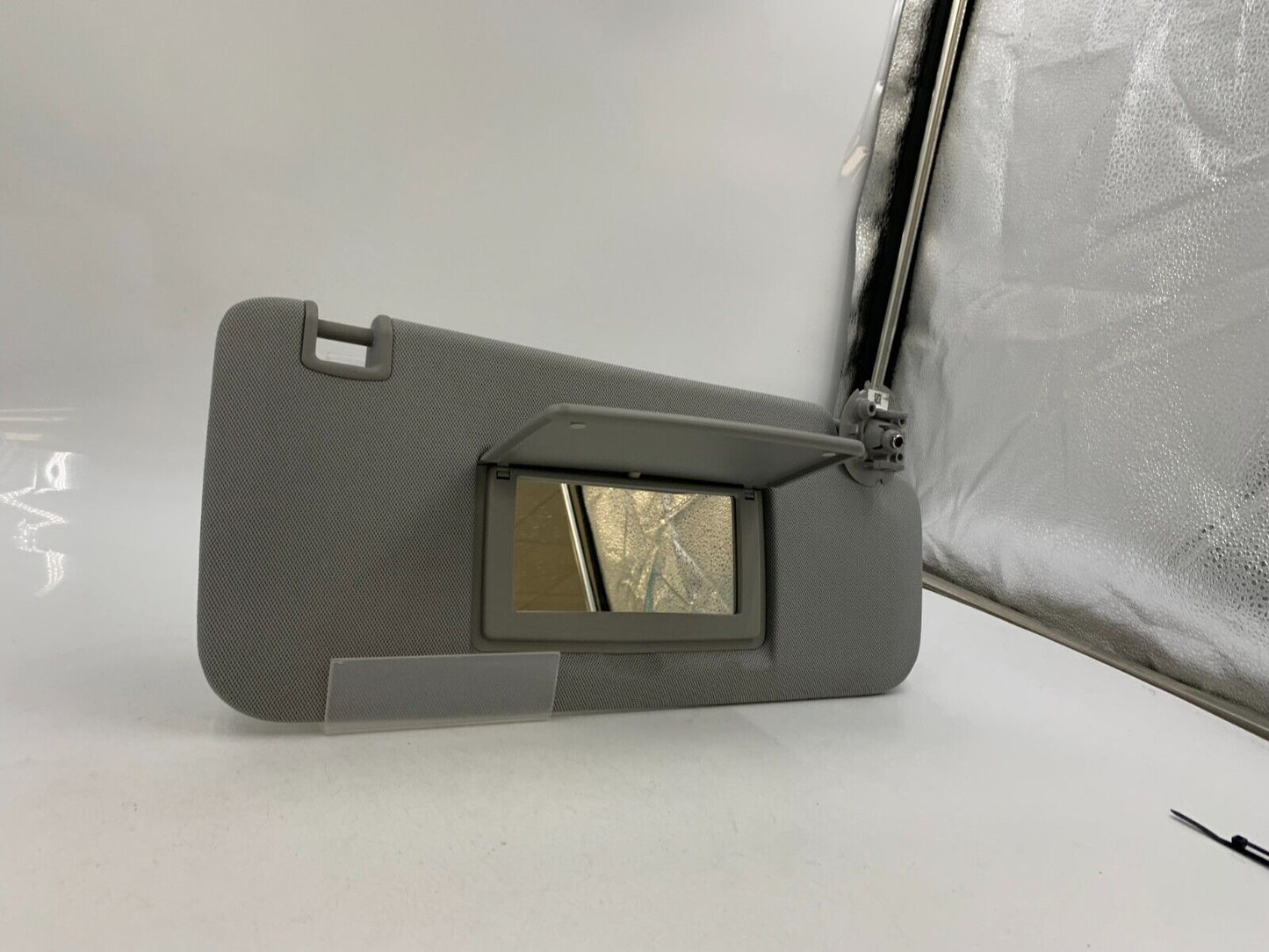 2017-2018 Chevrolet Trax Passenger Sun Visor Sunvisor Gray OEM A02B23043