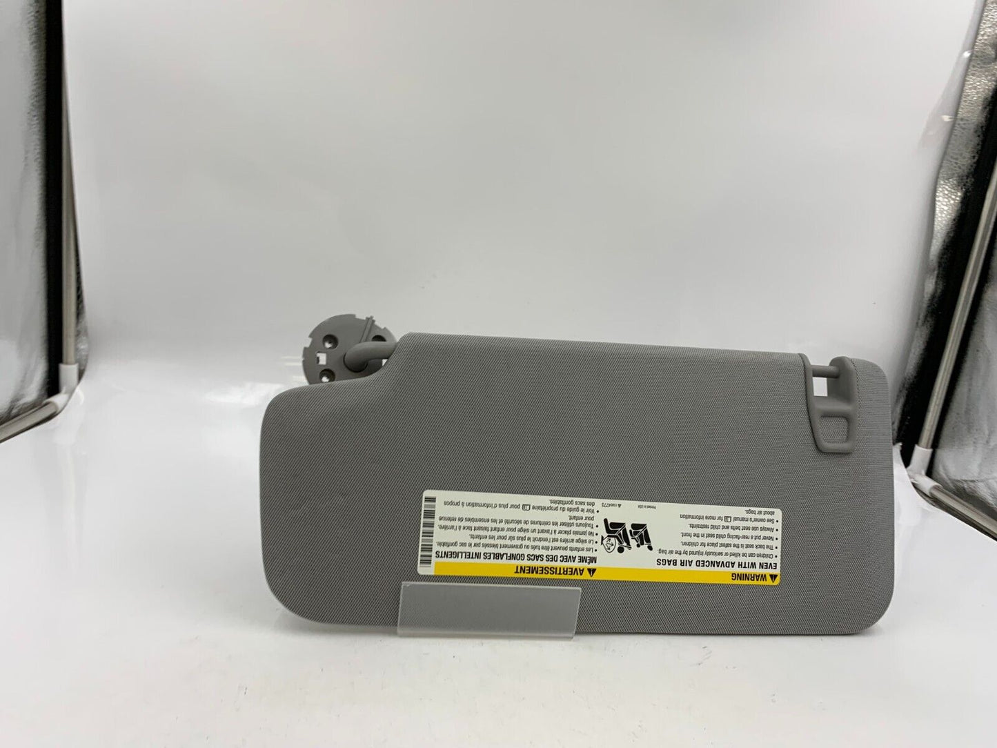 2017-2018 Chevrolet Trax Passenger Sun Visor Sunvisor Gray OEM A02B23043