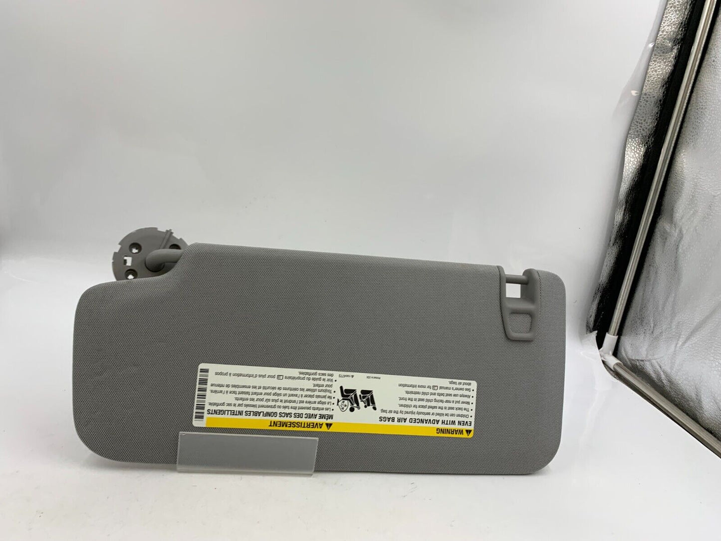 2017-2018 Chevrolet Trax Passenger Sun Visor Sunvisor Gray OEM A02B23043