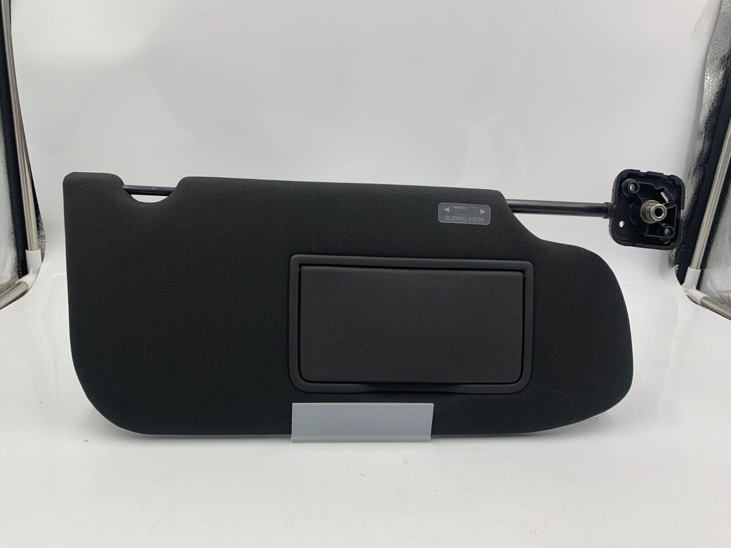 2013-2019 Ford Taurus Passenger Sun Visor Sunvisor Black Illuminat OEM D04B17028