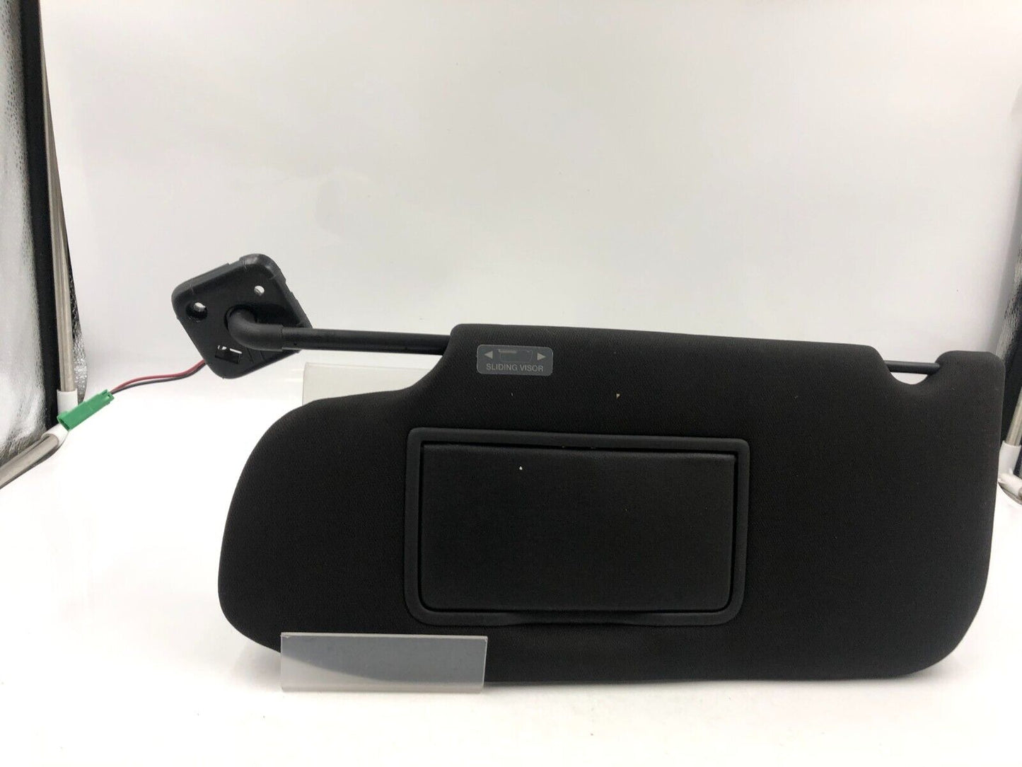 2013-2019 Ford Taurus Driver Sun Visor Sunvisor Black Illuminated OEM A03B40052