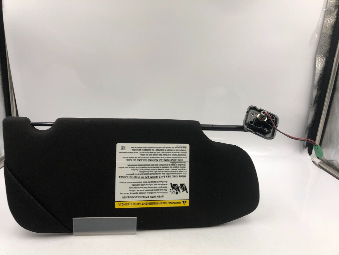 2013-2019 Ford Taurus Driver Sun Visor Sunvisor Black Illuminated OEM A03B40052