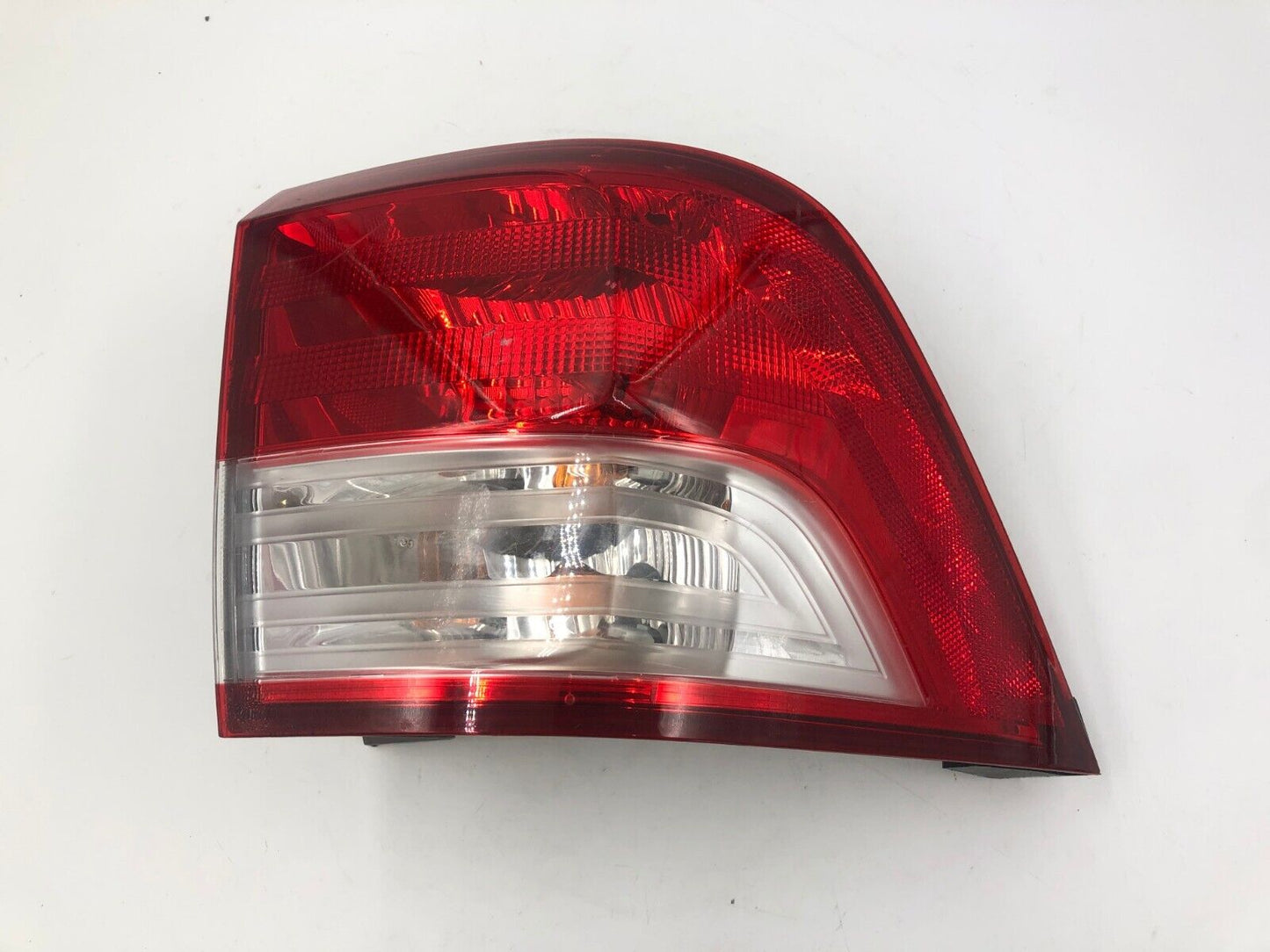 2011-2013 Honda Odyssey Driver Left Side Tail Light Taillight OEM D04B21001