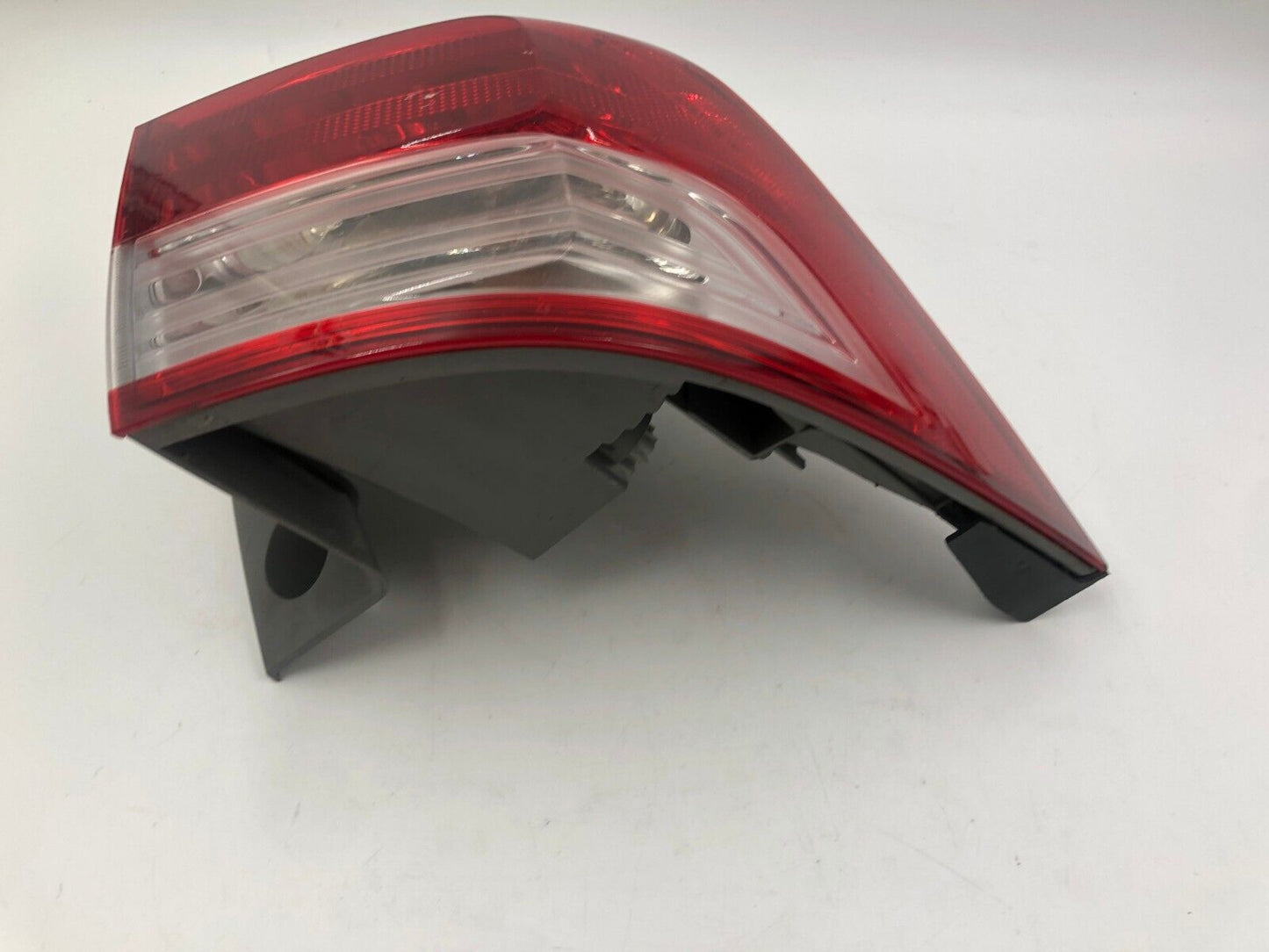 2011-2013 Honda Odyssey Driver Left Side Tail Light Taillight OEM D04B21001