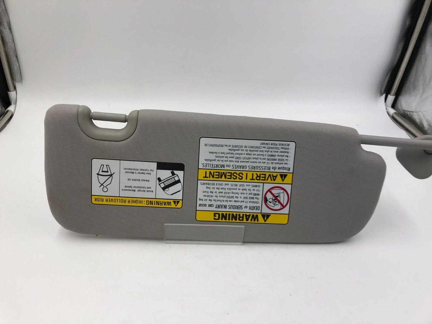 2013-2019 Hyundai Santa Fe Driver Sun Visor Sunvisor Gray OEM D04B22027