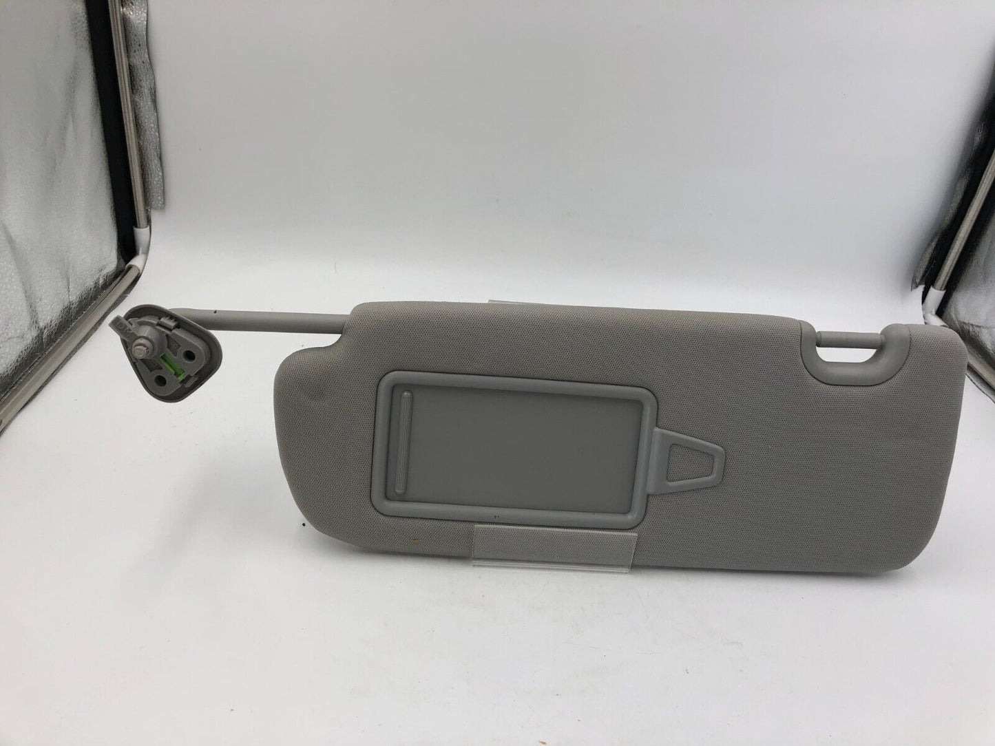 2013-2019 Hyundai Santa Fe Driver Sun Visor Sunvisor Gray OEM D04B22027