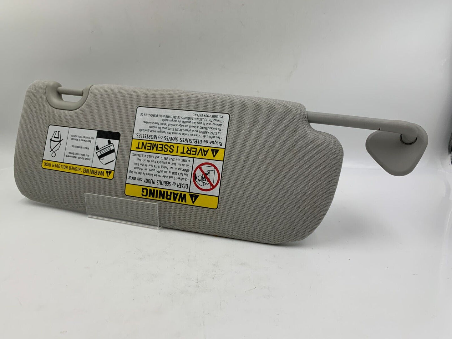 2013-2019 Hyundai Santa Fe Driver Sun Visor Sunvisor Gray OEM D04B22027