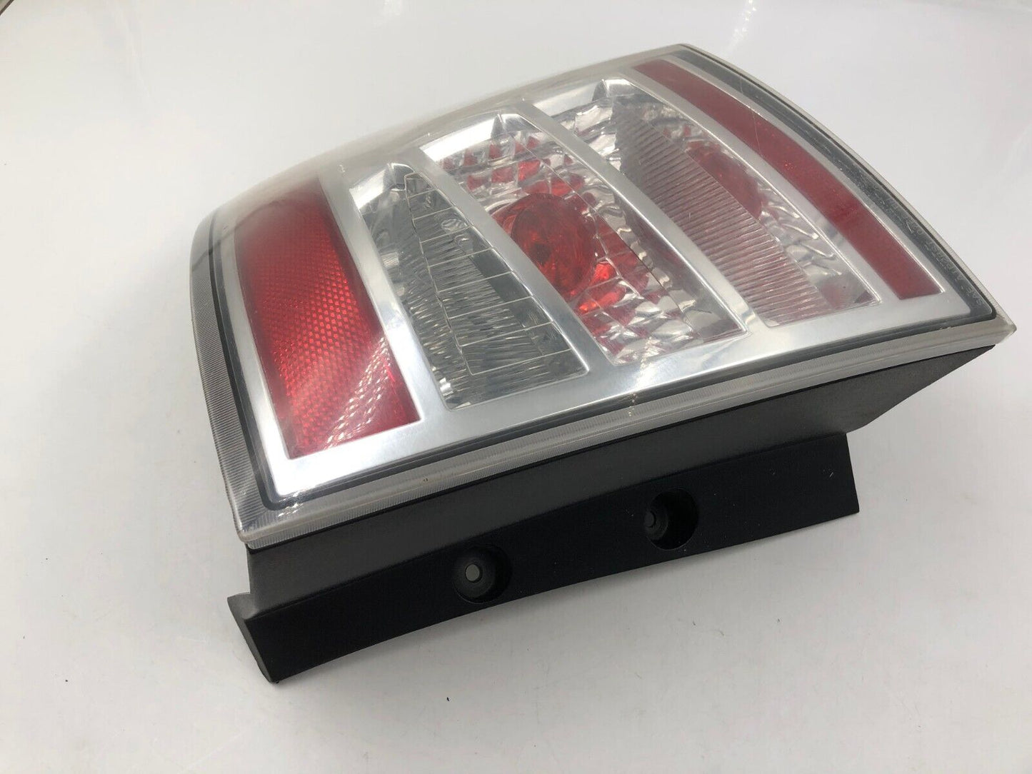 2007-2010 Ford Edge Passenger Side Tail Light Taillight OEM A03B10027