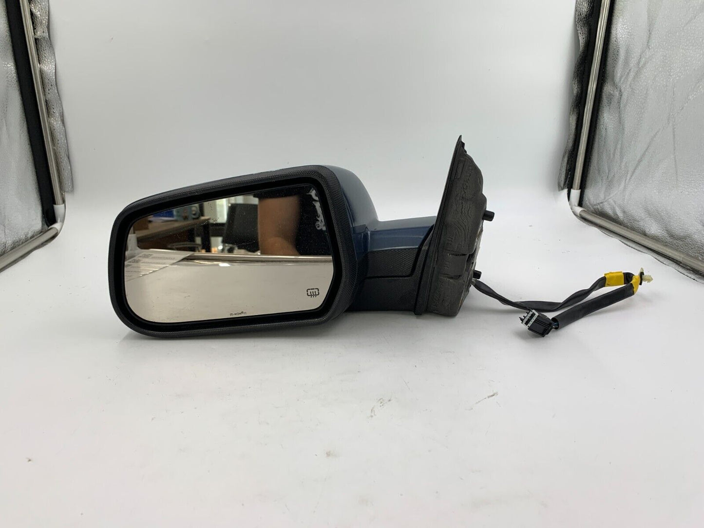 2010-2011 Chevrolet Equinox Driver Side Power Door Mirror Blue OEM B02B23071