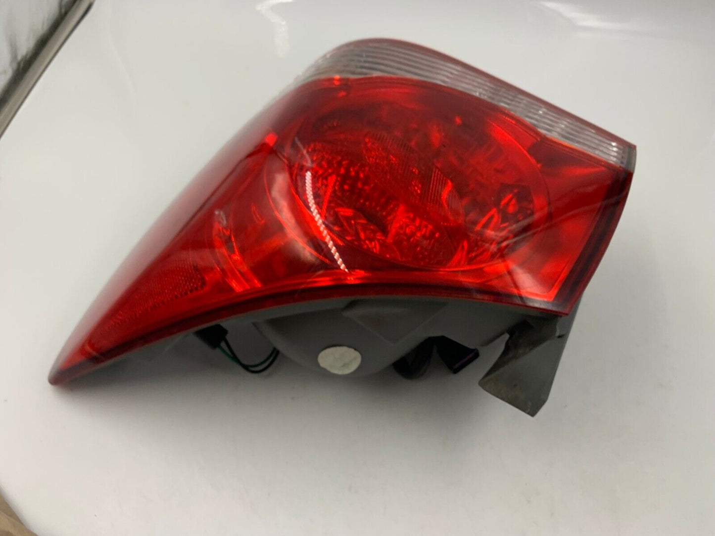 2011-2016 Chevrolet Cruze Passenger Side Tail Light Taillight OEM F04B27051