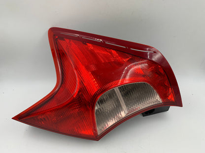 2014-2019 Nissan Versa Hatchback Passenger Taillight Tail light OEM C01B16029