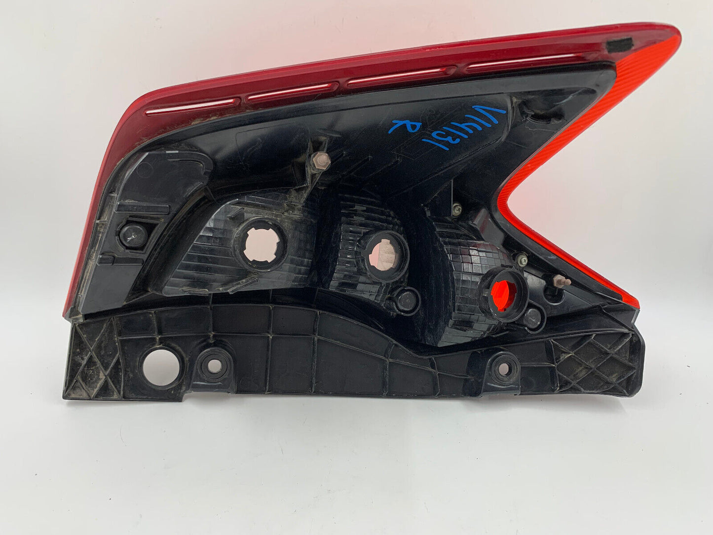 2014-2019 Nissan Versa Hatchback Passenger Taillight Tail light OEM C01B16029