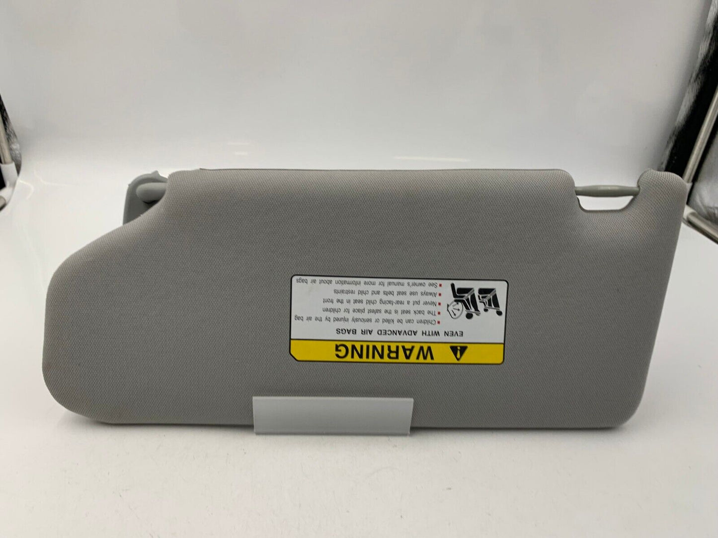 2018 Mitsubishi Outlander Passenger Sun Visor Sunvisor Gray OEM A01B02087