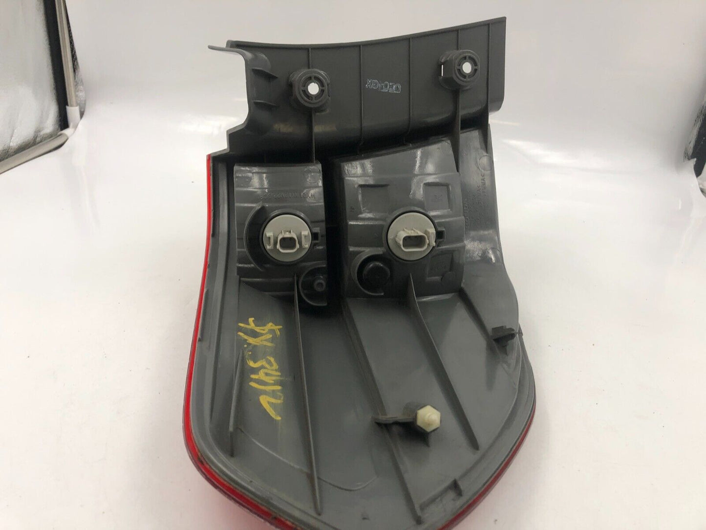 2007 Honda Odyssey Passenger Side Tail Light Taillight OEM A01B55001